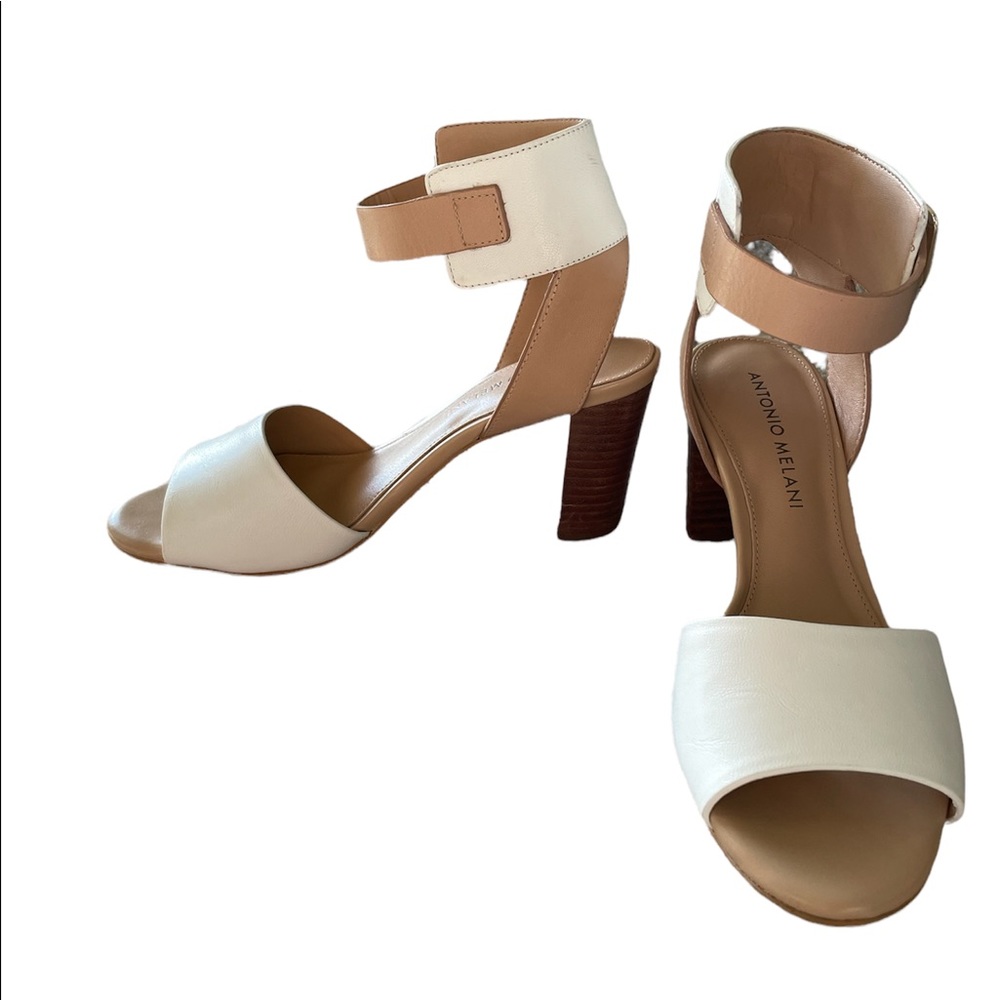 Womens Antonio Melani White/ Tan Heels Size 5.5 Nahla- Used